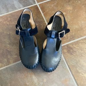 Free people clogs